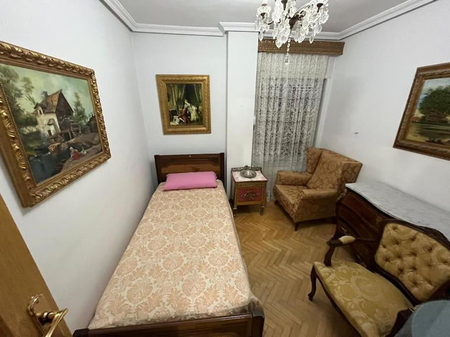 Piso Amplio Y Acogedor Apartment Madrid Bagian luar foto